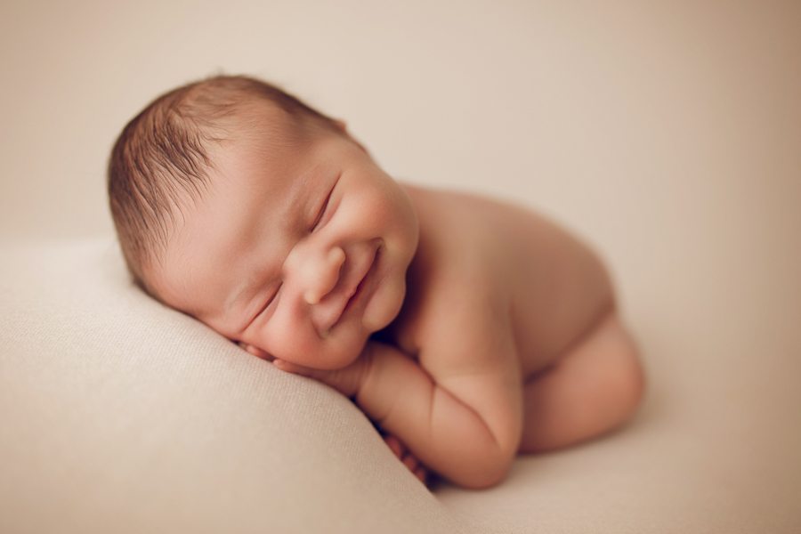 best newborn photographer Ottawa, Ottawa newborn photography, ottawa photographers, newborn photographers