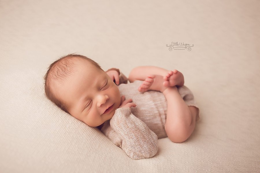 Ottawa newborn photographer