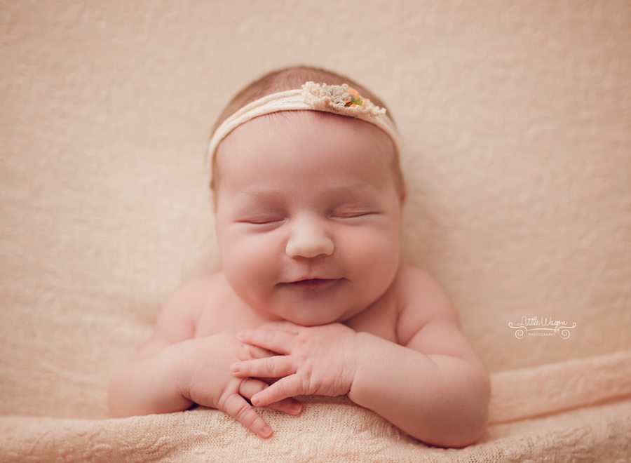 newborn photographers, best newborn photographer Ottawa