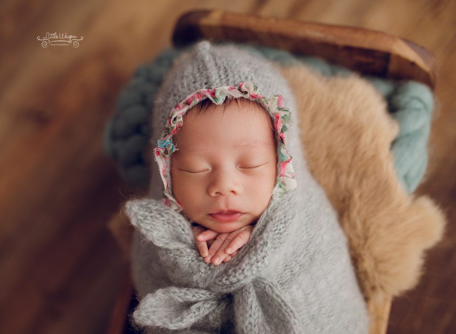 Ottawa newborn photography, newborn photographer