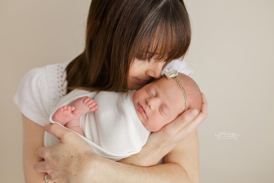 ottawa newborn photographers, best newborn photographer ottawa