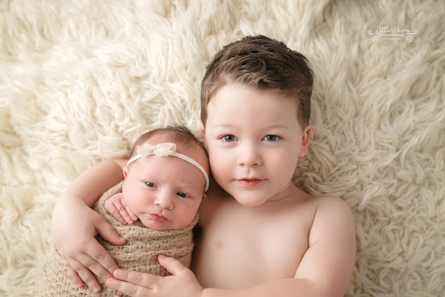 newborn and sibling, newborn photography ottawa