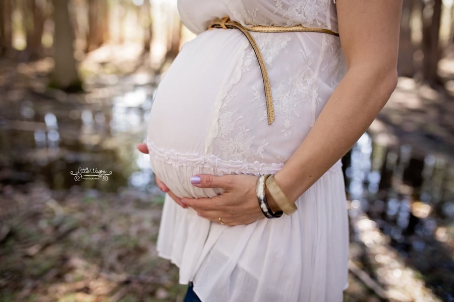 pregnant belly, maternity photographers near me